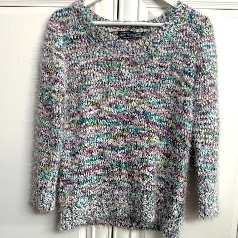 Almost Famous Size Large Scoop Neck Eyelash Fuzzy Multi-Coloured Sweater